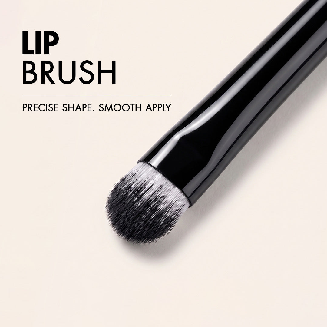 09 Lip Brush