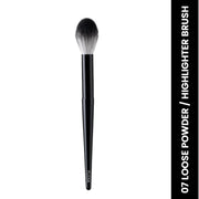 07 Loose Powder/ Highlighter Brush flicka cosmetics india