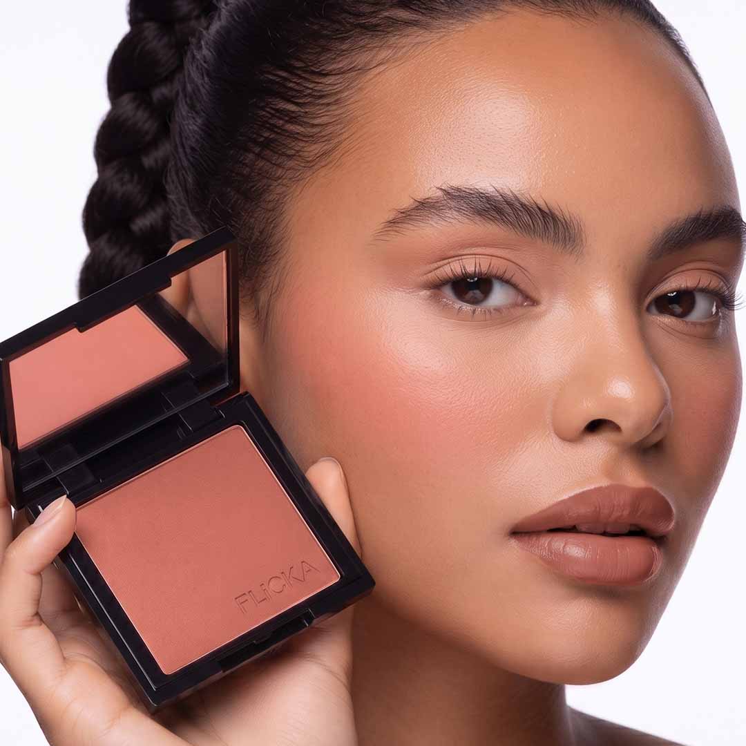 FLiCKA Powder Blusher