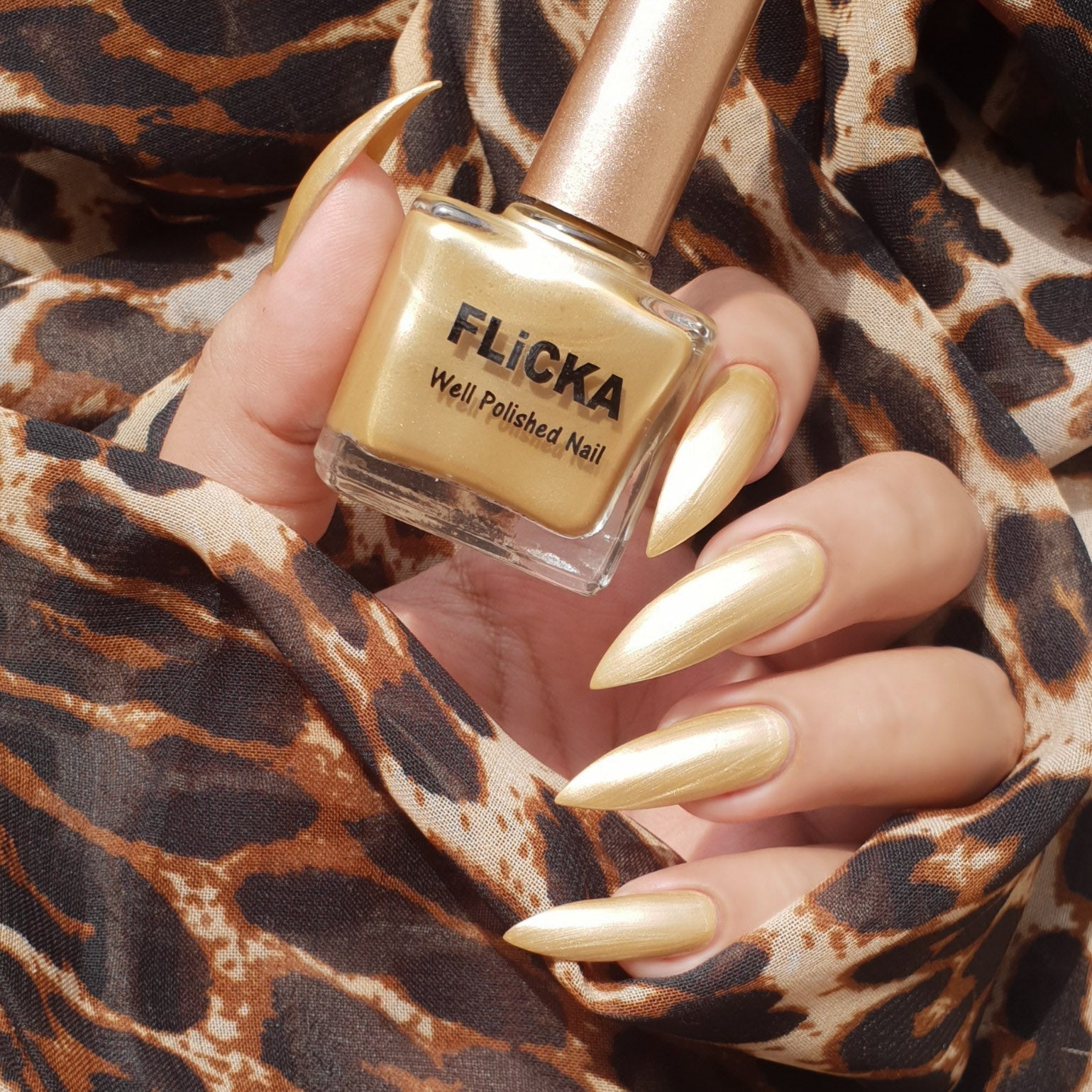 43 Sun Kissed _#debe98